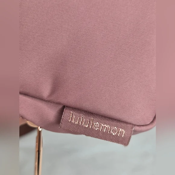 lululemon athletica Red Clay/sheer Oak Copper Hardware Crossbody Camera Bag - Picture 10 of 11